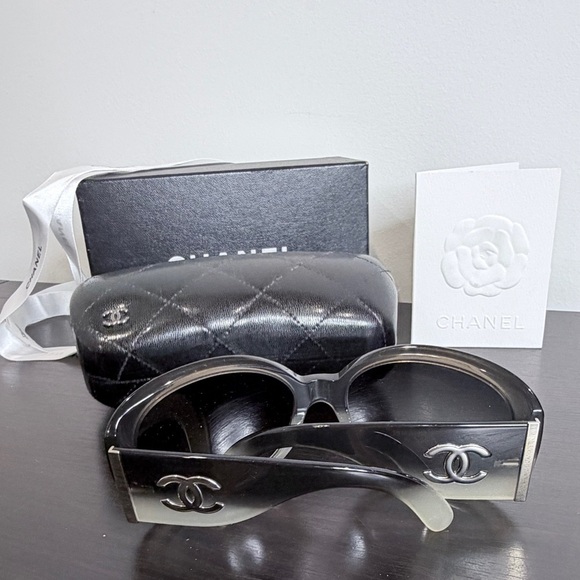 Chanel Black Gray Gradient Women\'s Sunglasses main image 6